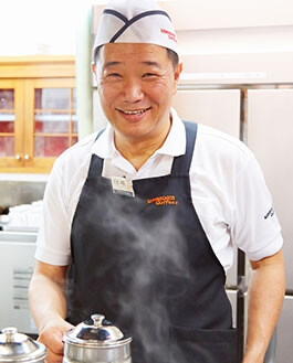 代表取締役社長 臼井興胤